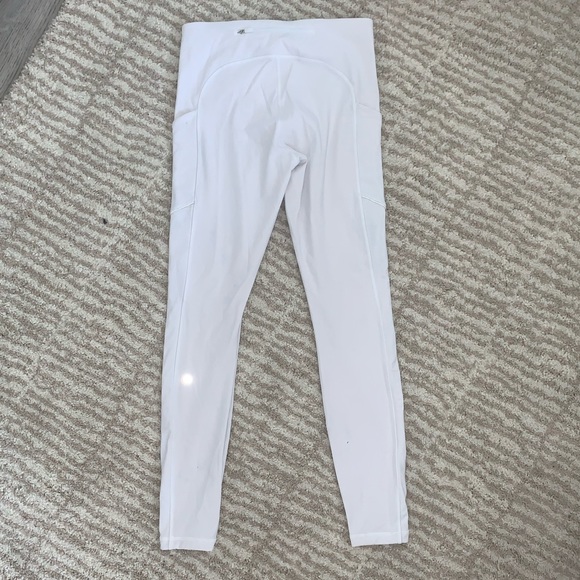 Lululemon speed up tight - Picture 2 of 5